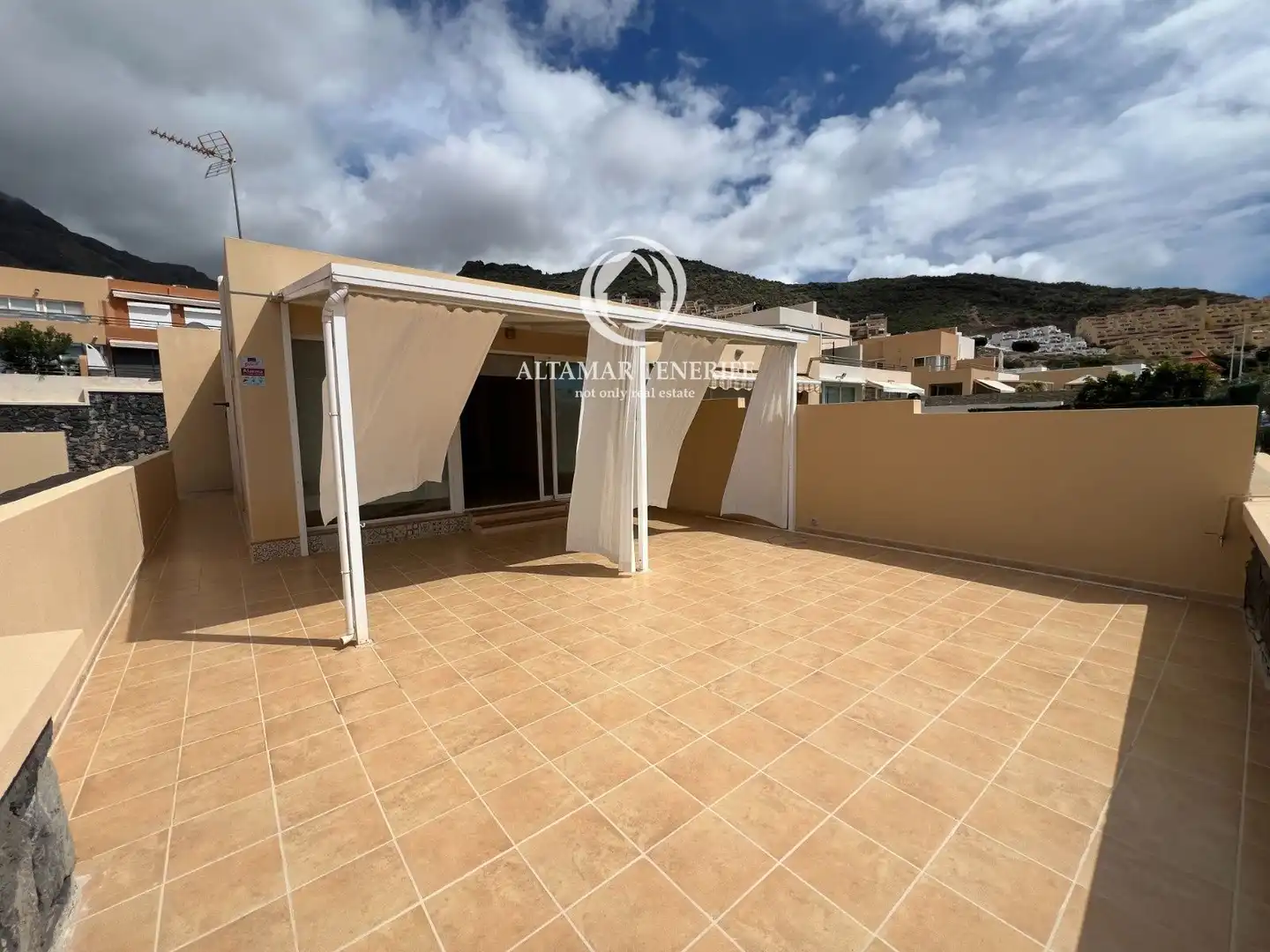 Casa de 180 m² en Adeje