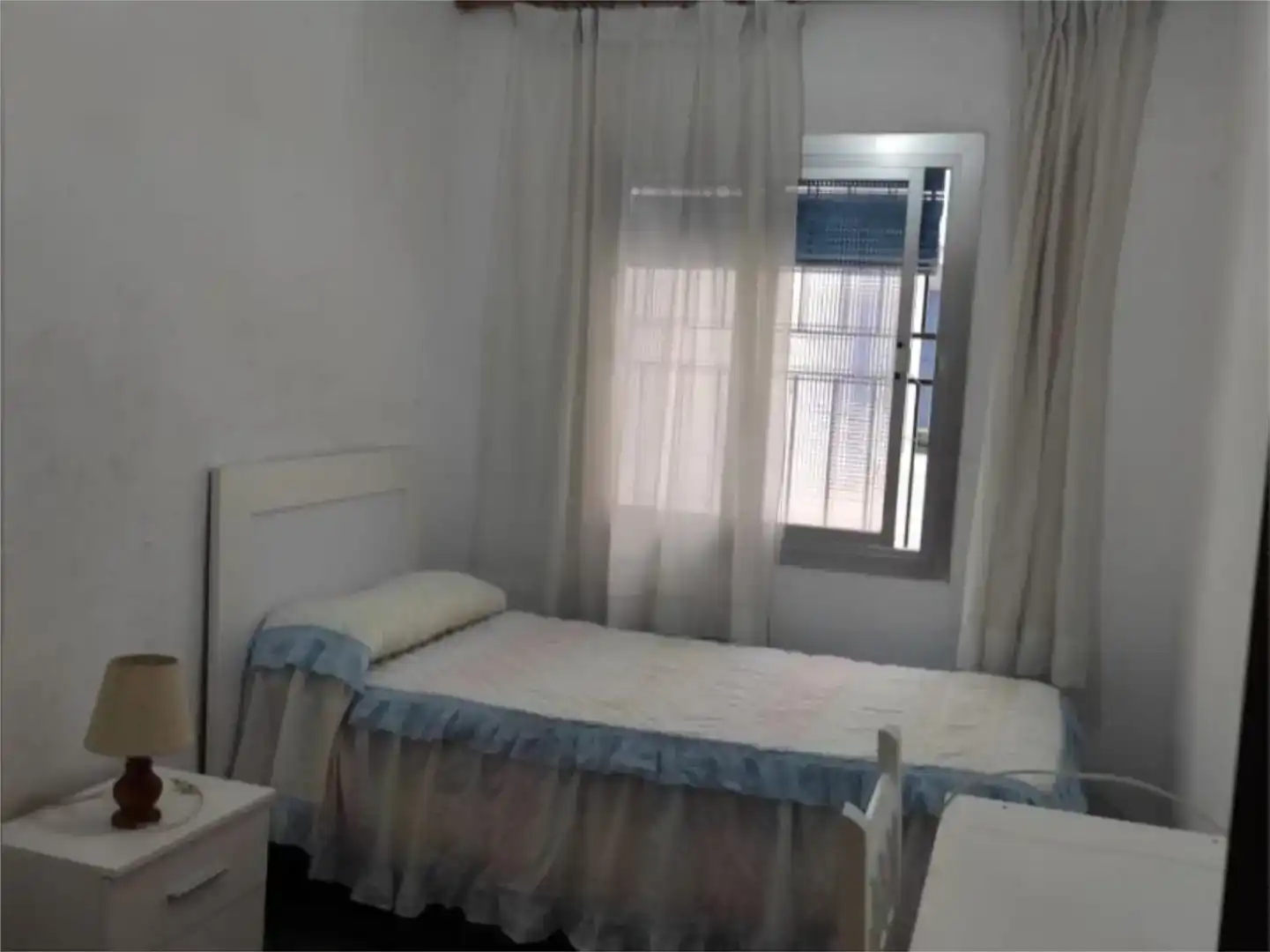 Habitación 120 m², Almería