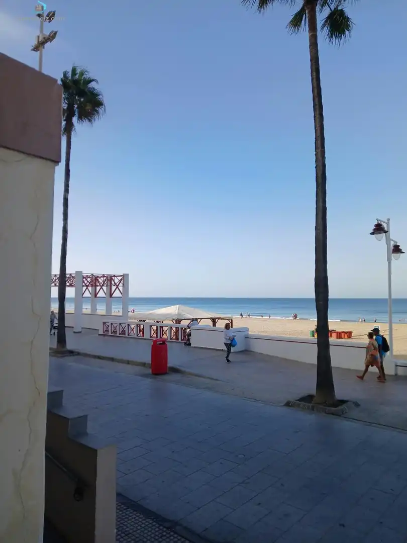 Piso de 63 m² en Cádiz