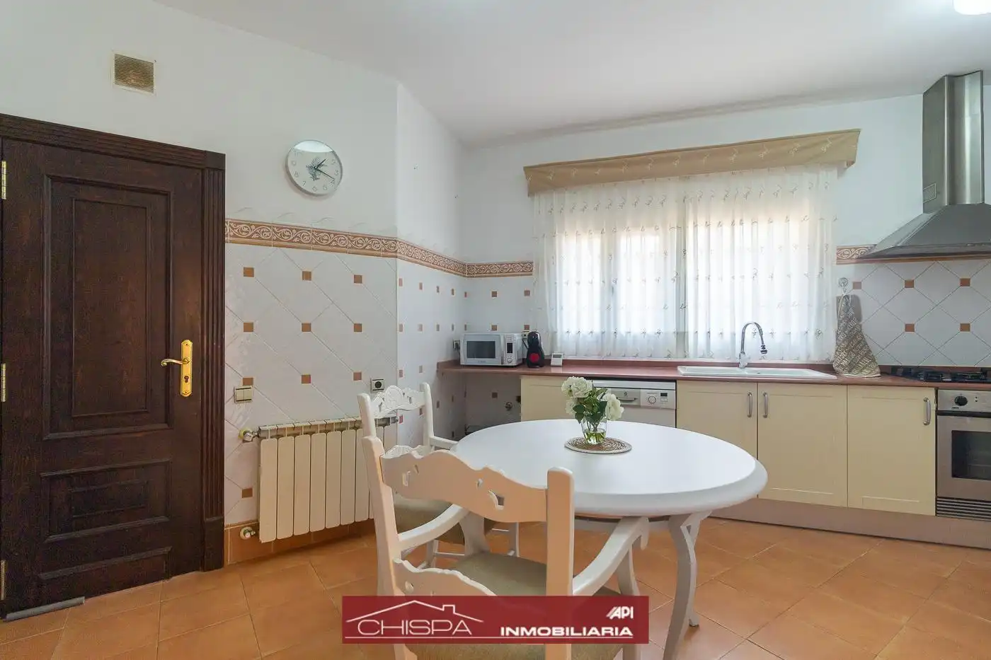 Piso de 200 m² en Nàquera / Náquera