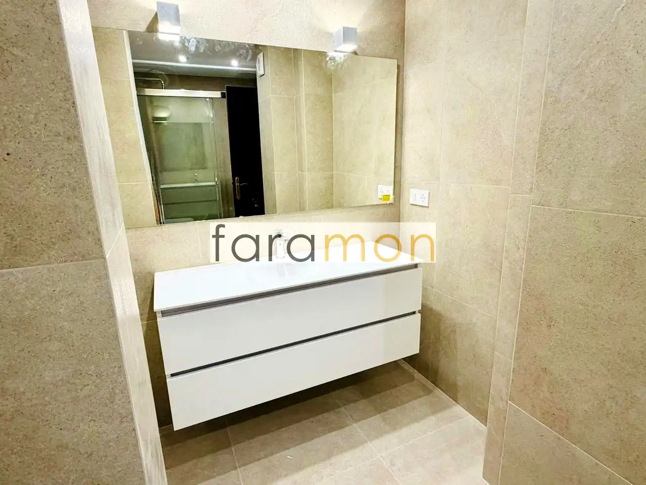 Piso de 185 m² en Vigo