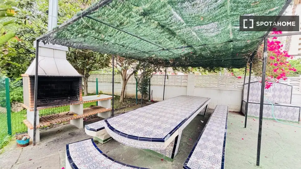 Habitación 115 m², Benidorm