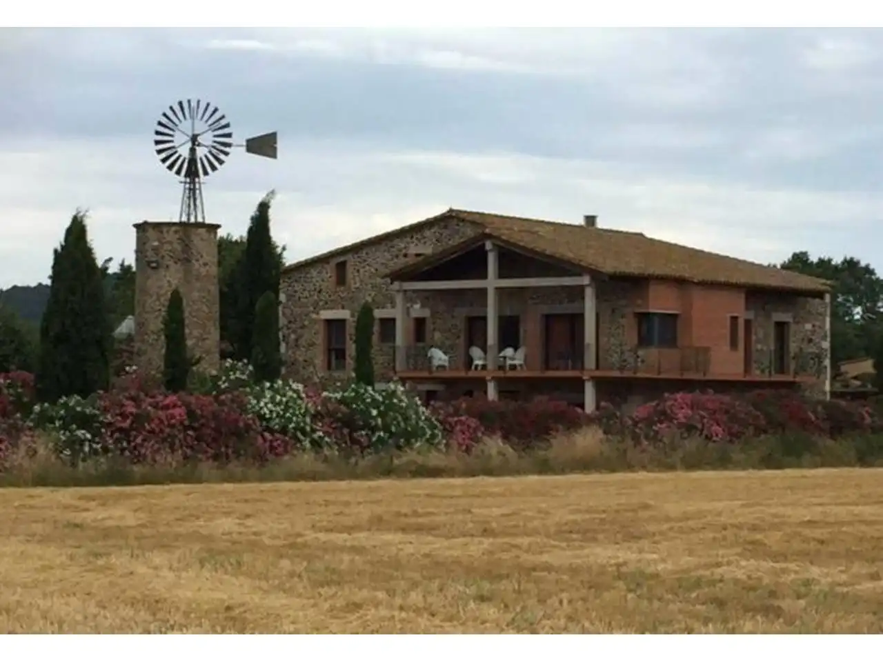 Casa de 950 m² en Aiguaviva