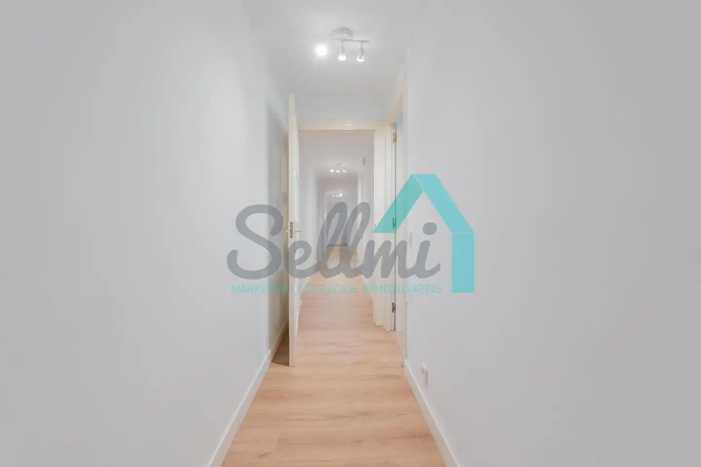 Piso de 166 m² en Oviedo