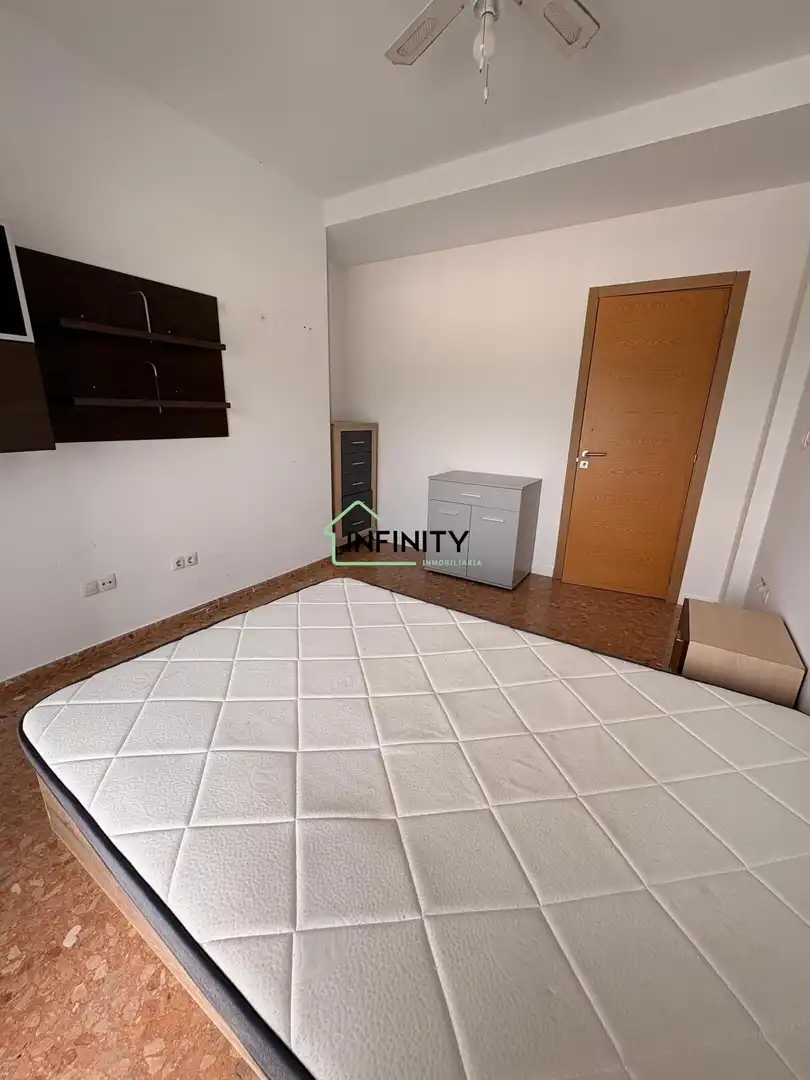 Habitació de lloguer, la Font d'en Carròs