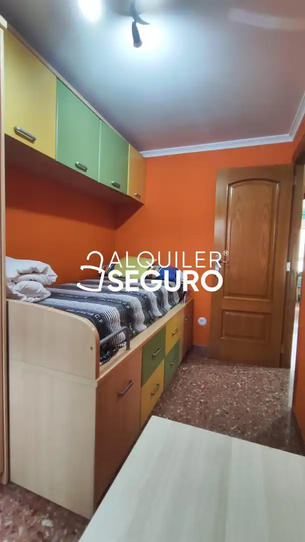 Pis de 85 m² a València
