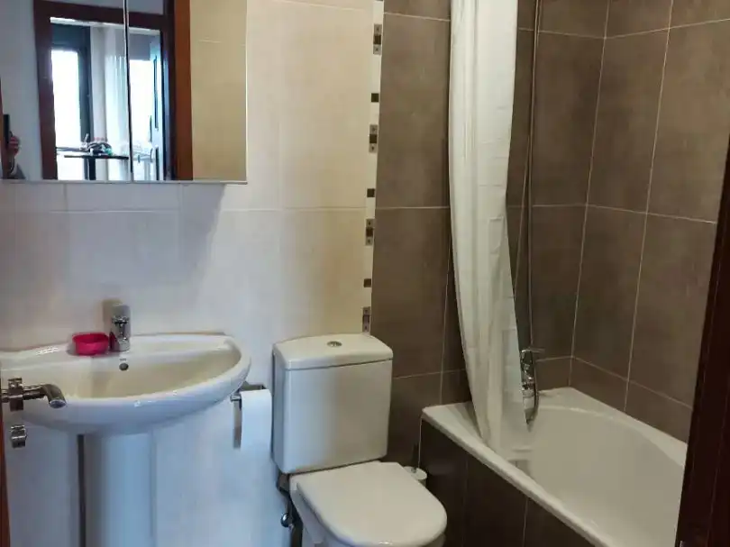 Piso de 80 m² en Oviedo