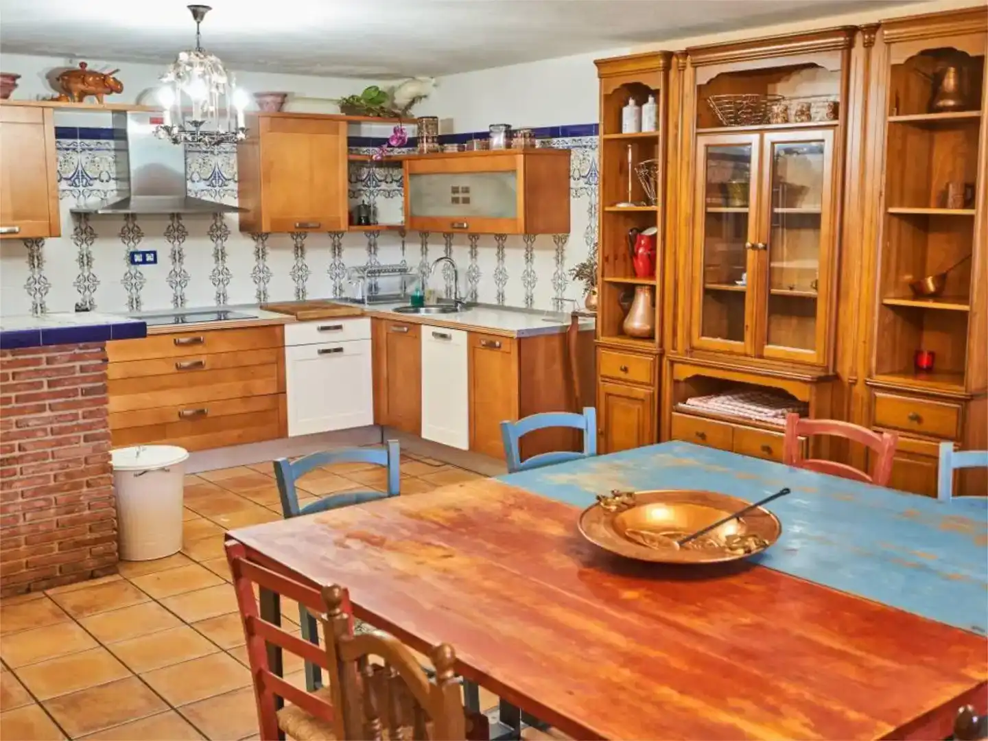 Casa de 225 m² en Arrancudiaga-Zollo