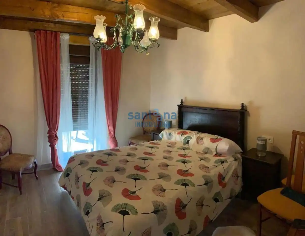 Casa de 140 m² a Villaturiel