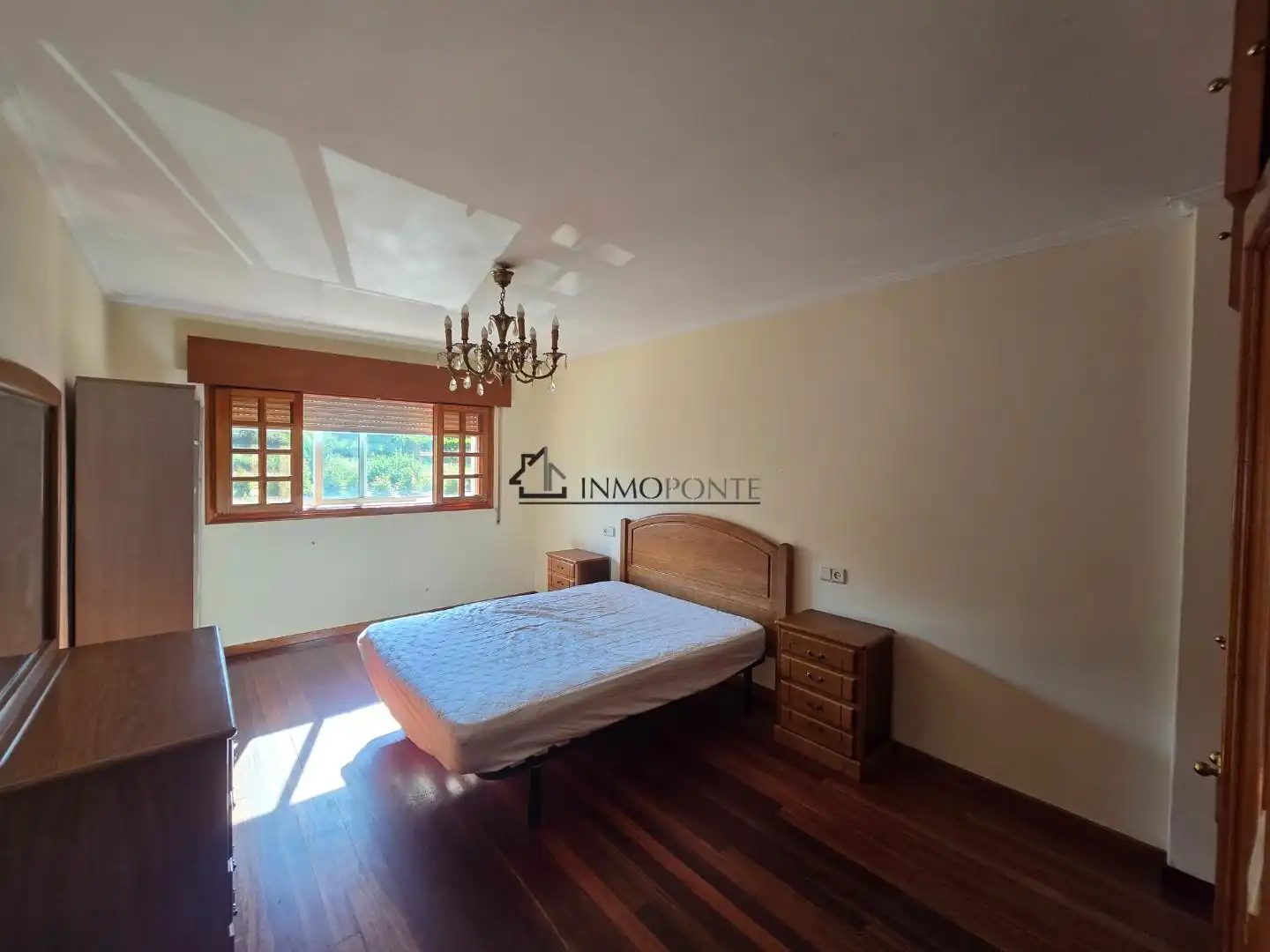 Piso de 258 m² en Vilaboa