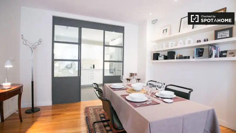 Habitación 81 m², Bilbao
