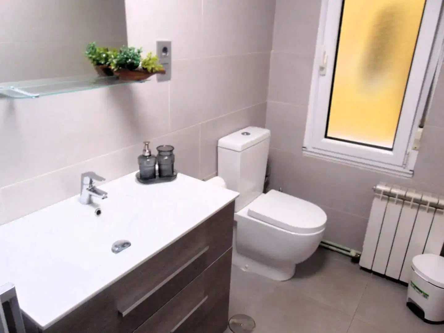 Piso de 85 m² en Lena