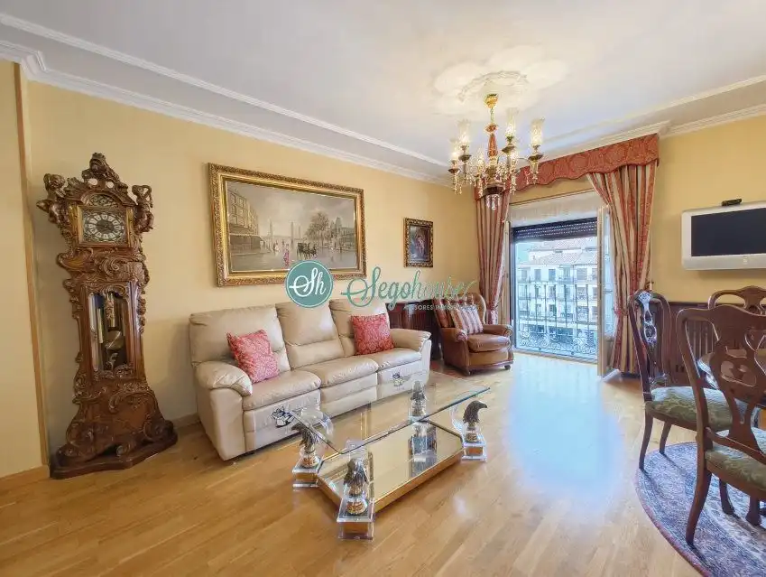 Appartamento 200 m² a Segovia