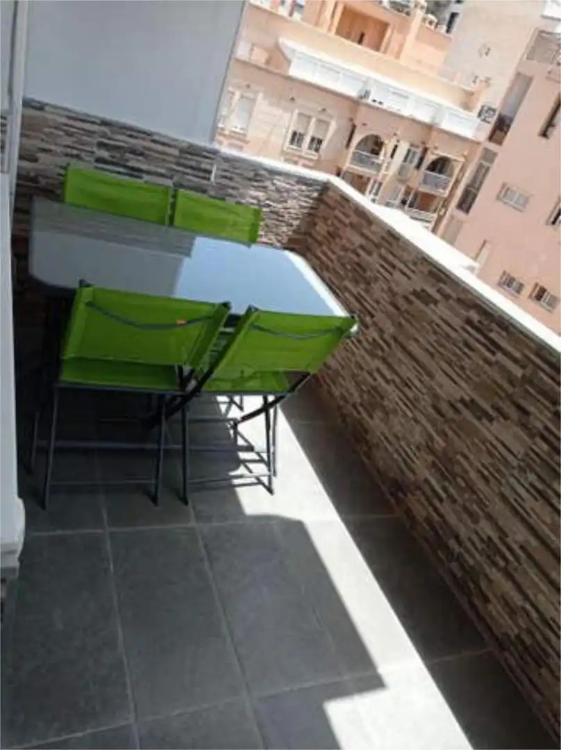 Piso de 85 m² en Almería