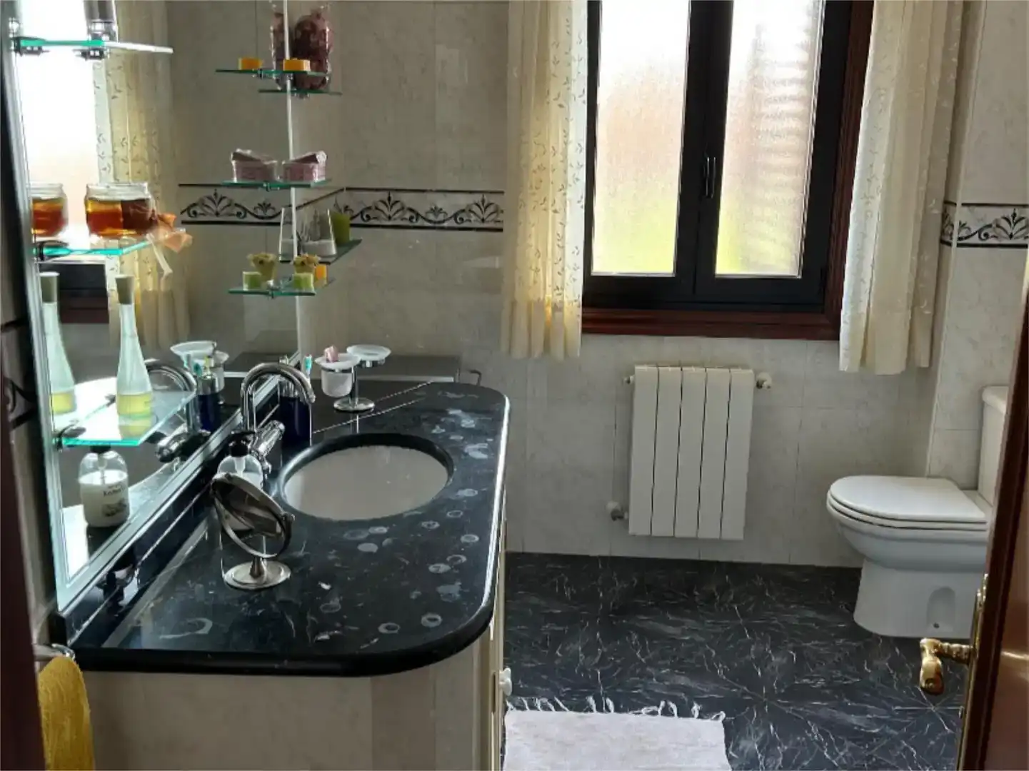 Habitación 435 m², Vigo