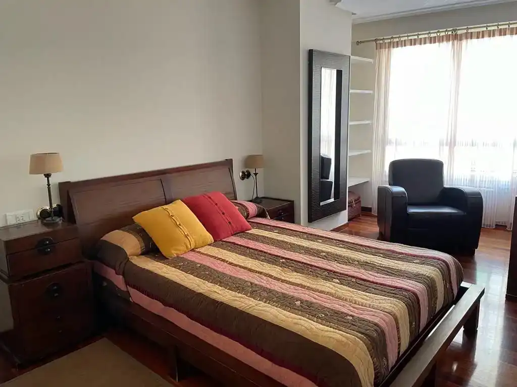 Piso de 85 m² en Ourense