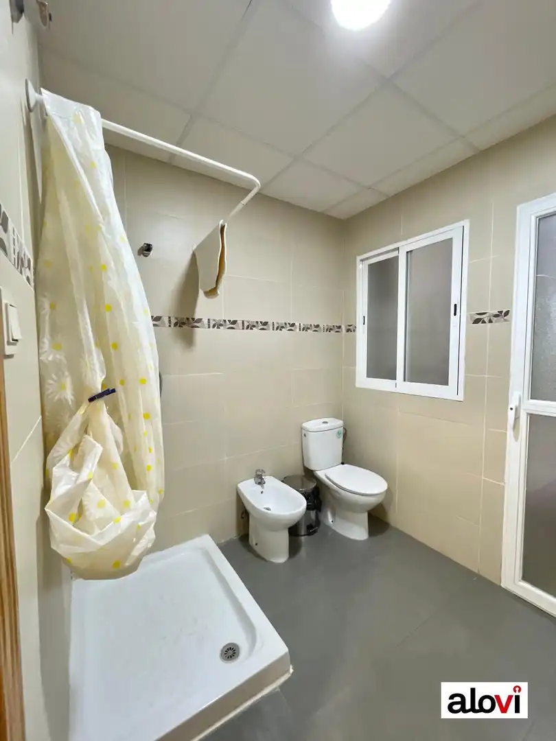 Habitación 131 m², Granada