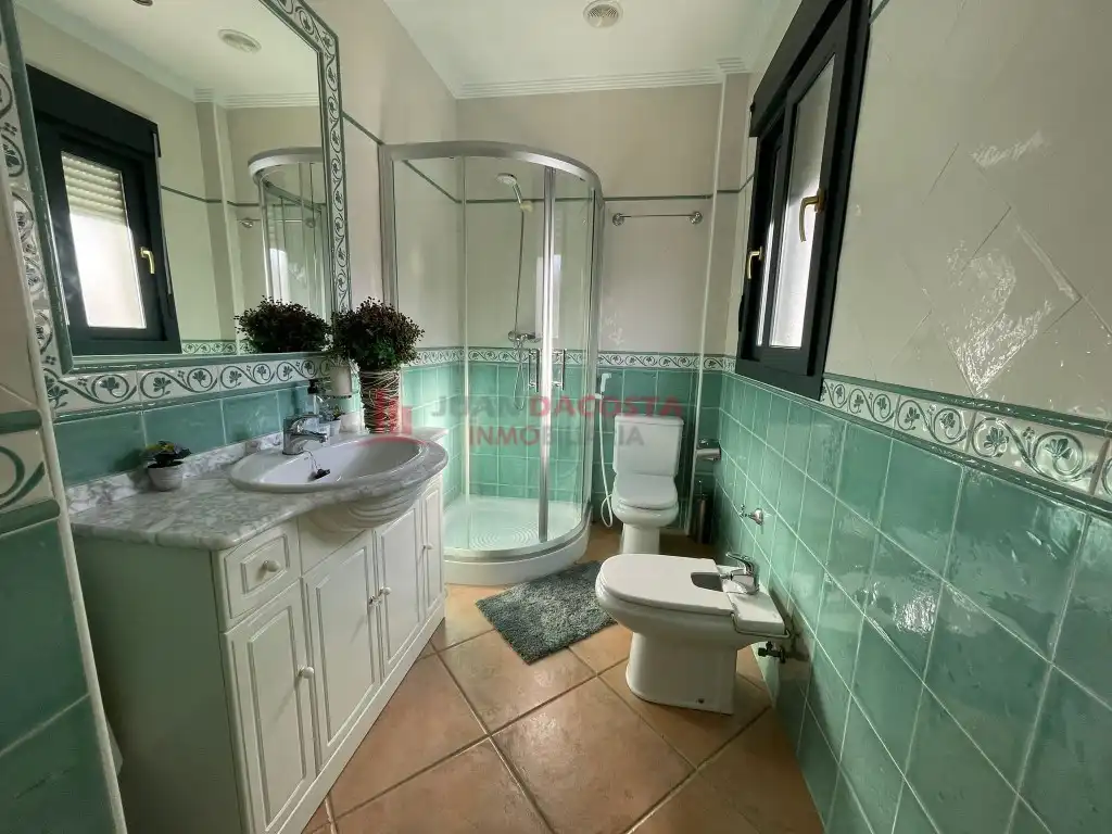 Casa de 160 m² en Lepe