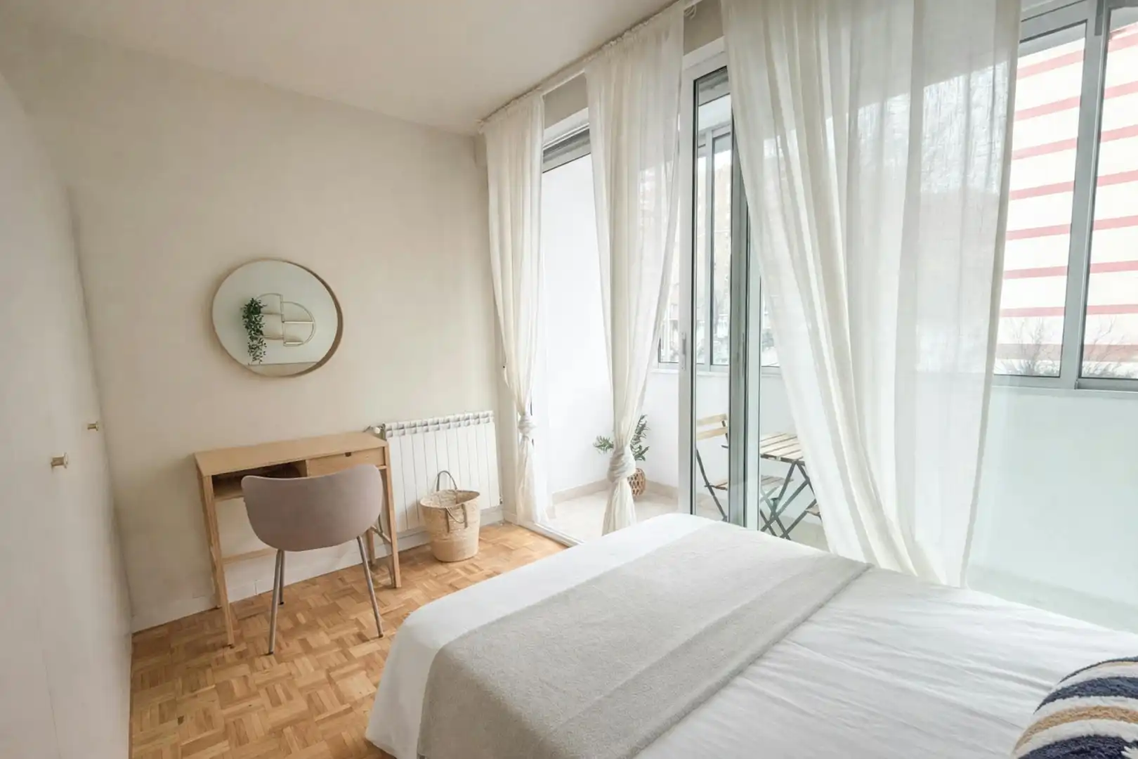 Habitación 100 m², Madrid