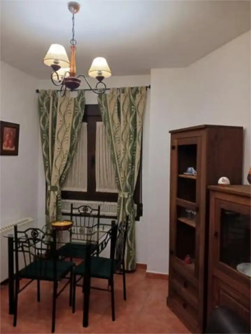 Piso de 50 m² en Baeza