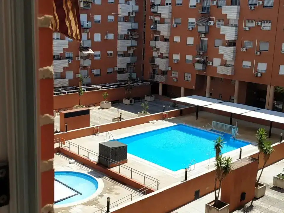Habitación 92 m², Sevilla