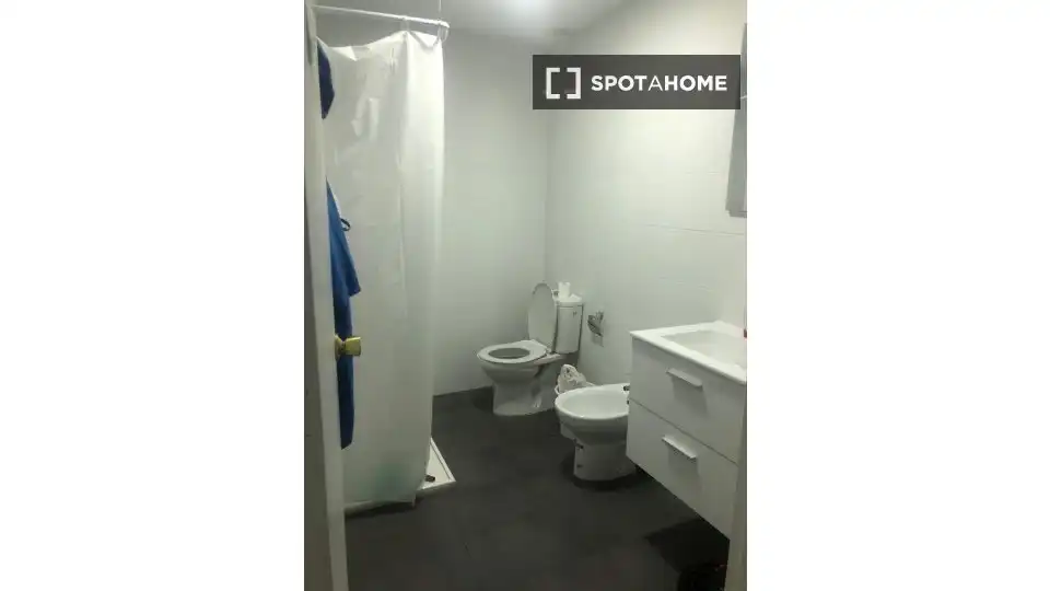 Habitación 115 m², Granada