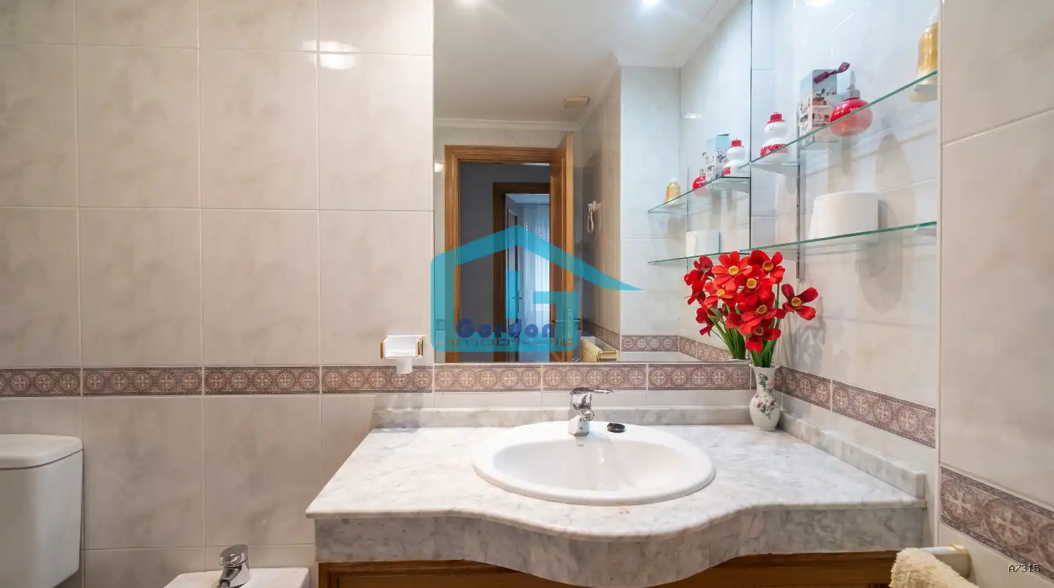 Piso de 80 m² en Sanxenxo