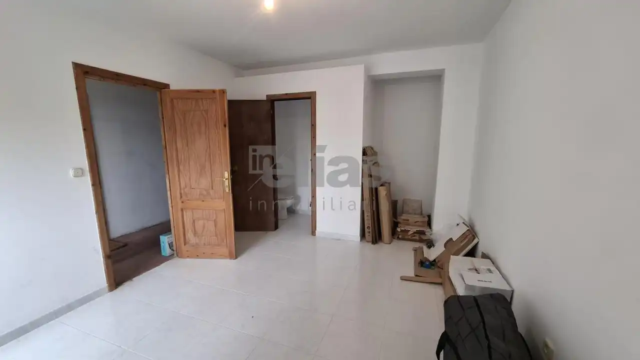 Piso de 145 m² en Vimianzo