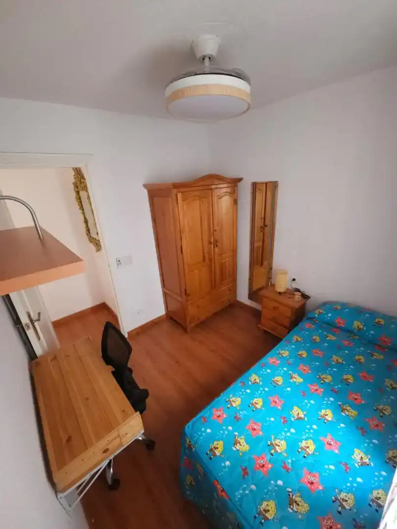 Piso de 98 m² en Sevilla