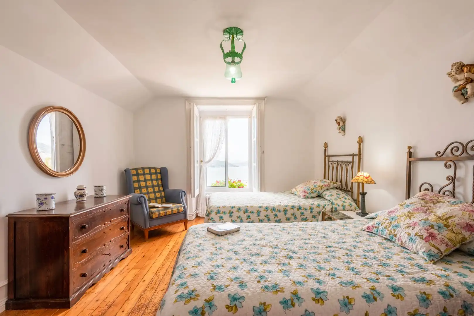 Piso de 400 m² en Redondela