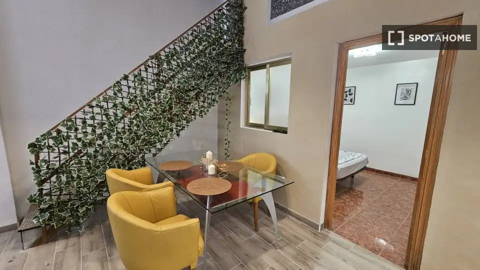 Habitación 83 m², Elda