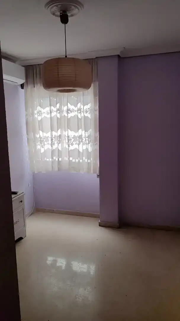 Pis de 75 m² a Còrdova