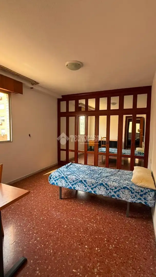 Piso de 113 m² en Almería