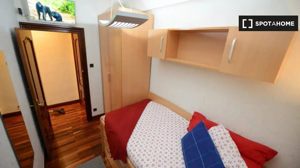Habitación 104 m², Bilbao