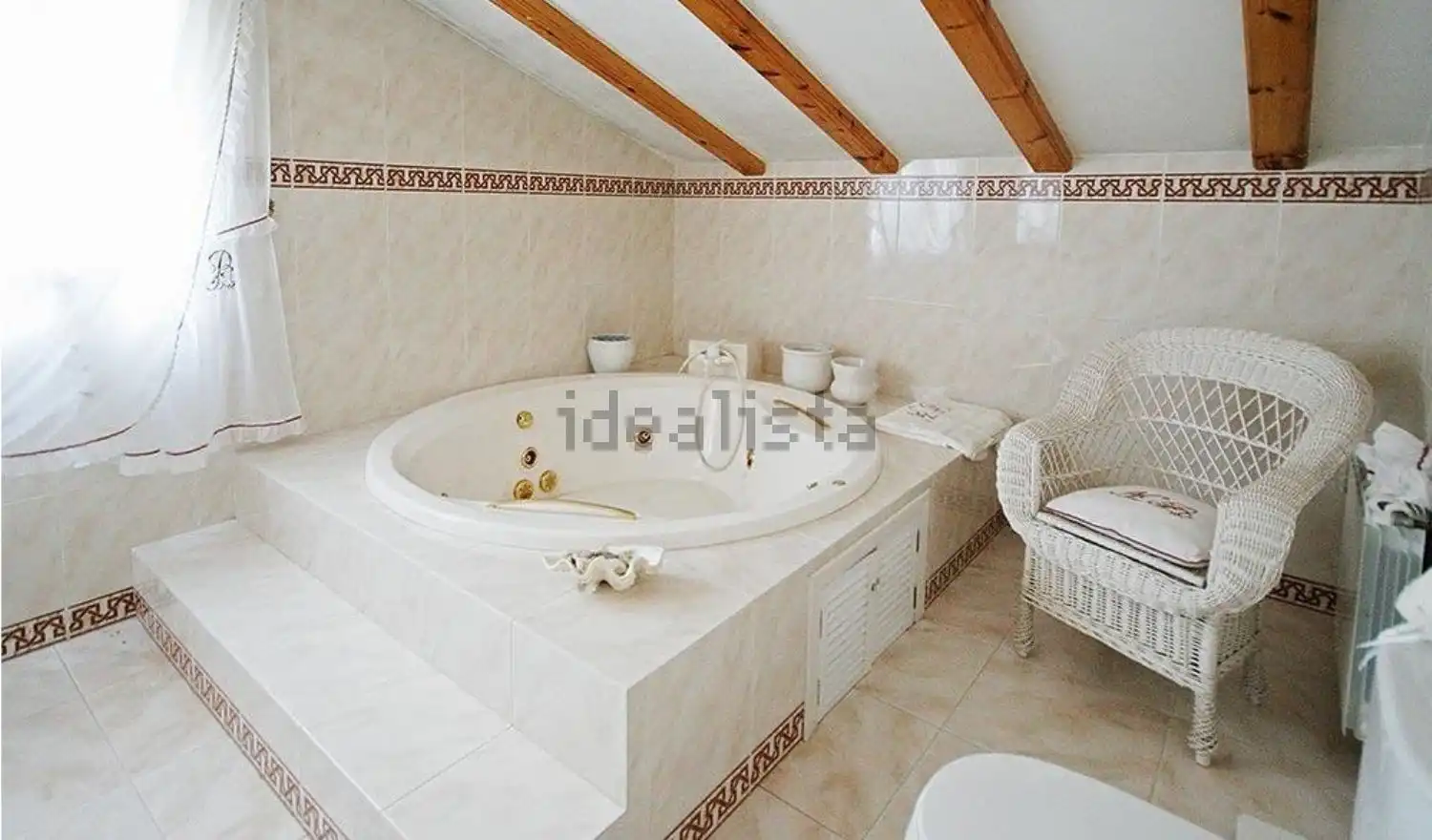 House 500 m² in Boqueixón