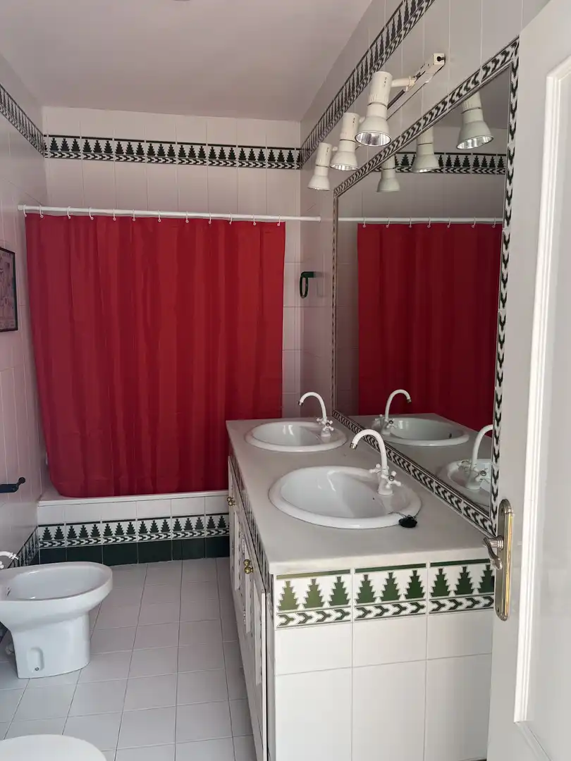 Habitació de lloguer, Fuente de Cantos