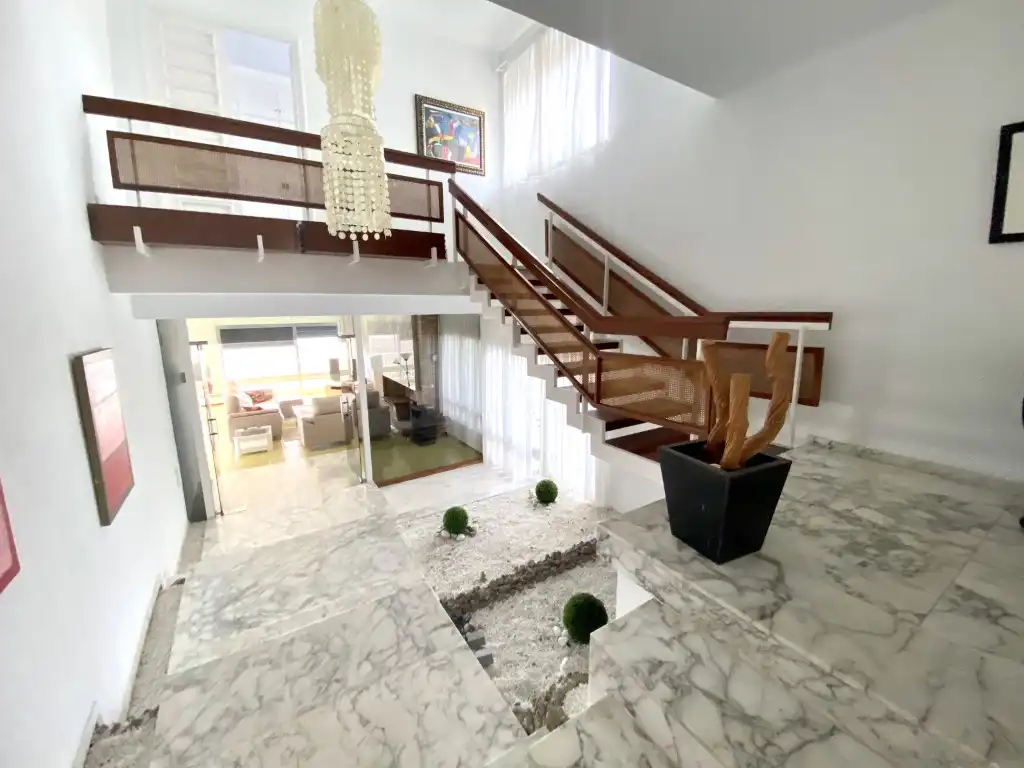 Piso de 636 m² en Benicasim