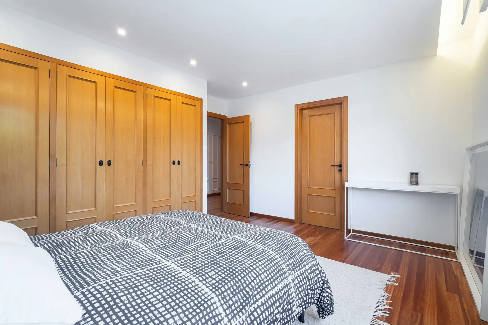 Piso de 310 m² en Oleiros