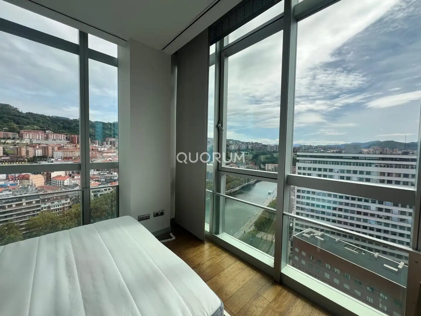 Piso de 90 m² en Bilbao