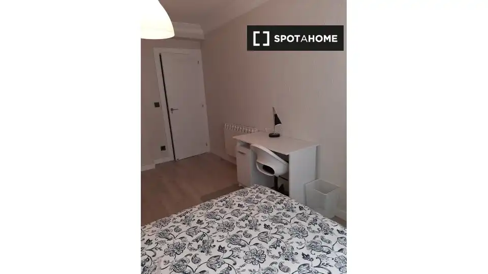 Habitación 92 m², Zaragoza