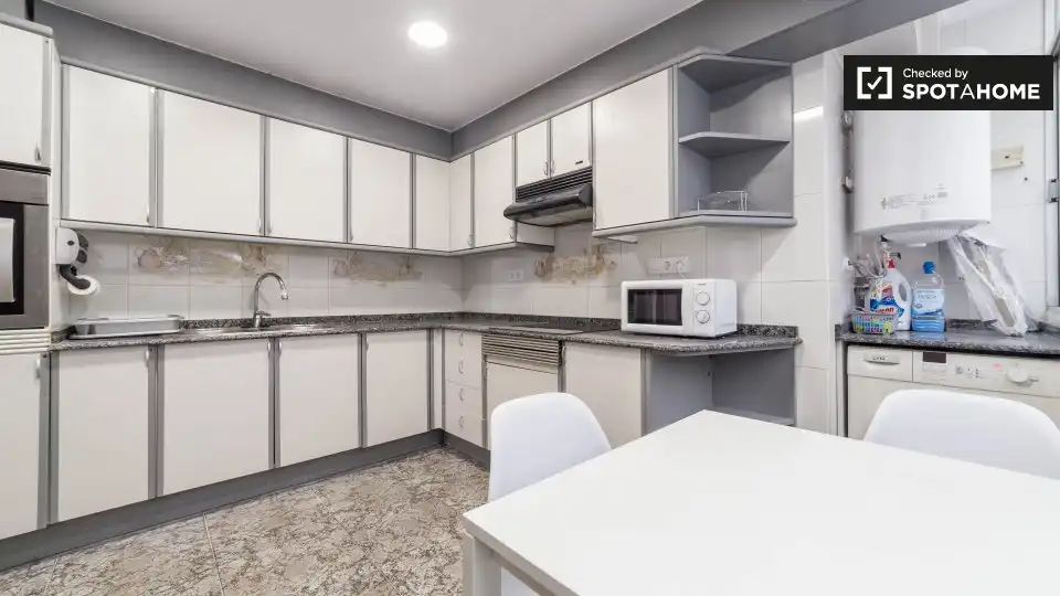 Habitación 128 m², Valencia