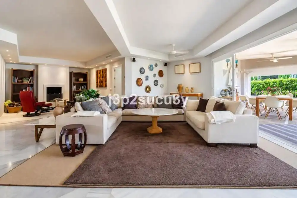 Piso de 357 m² en Marbella