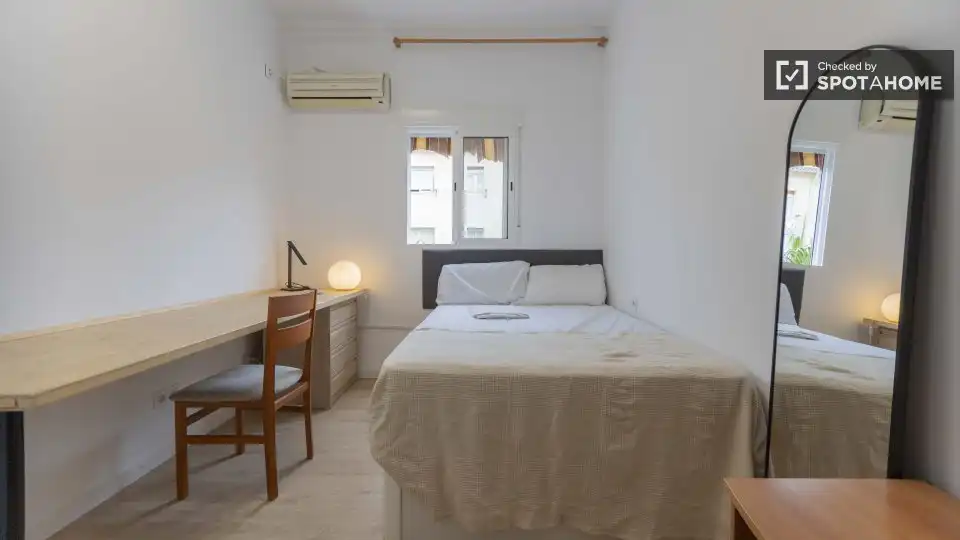 Habitación 65 m², Valencia