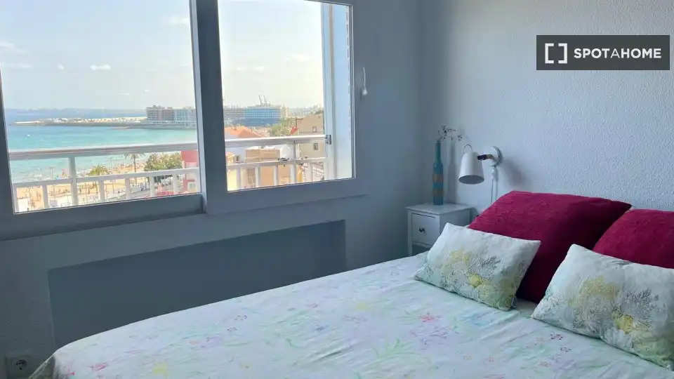 Habitación 63 m², Alicante