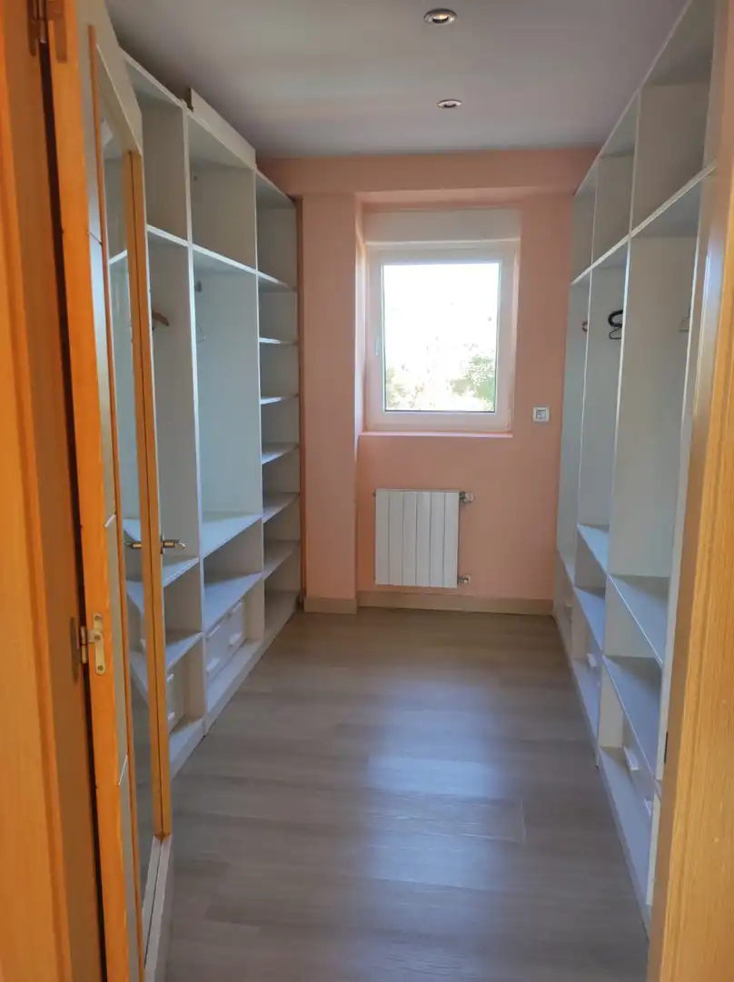 Wohnung 398 m² in Miengo