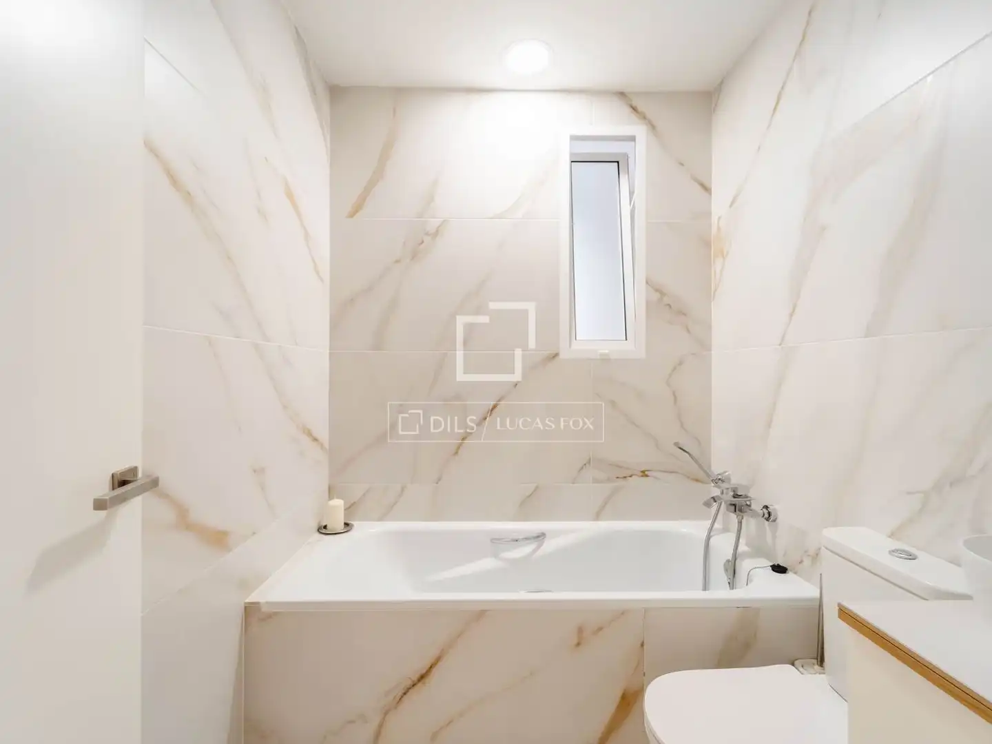 Wohnung 101 m² in Valencia