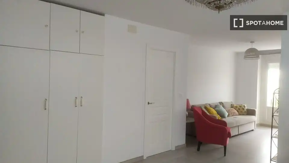 Habitación 81 m², Cádiz