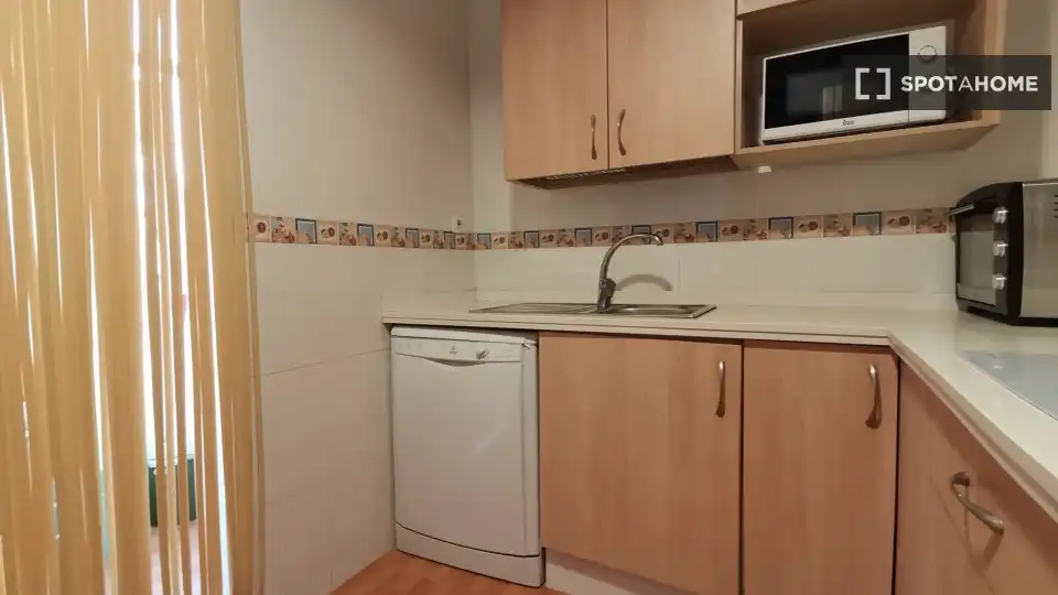 Habitación 86 m², Córdoba