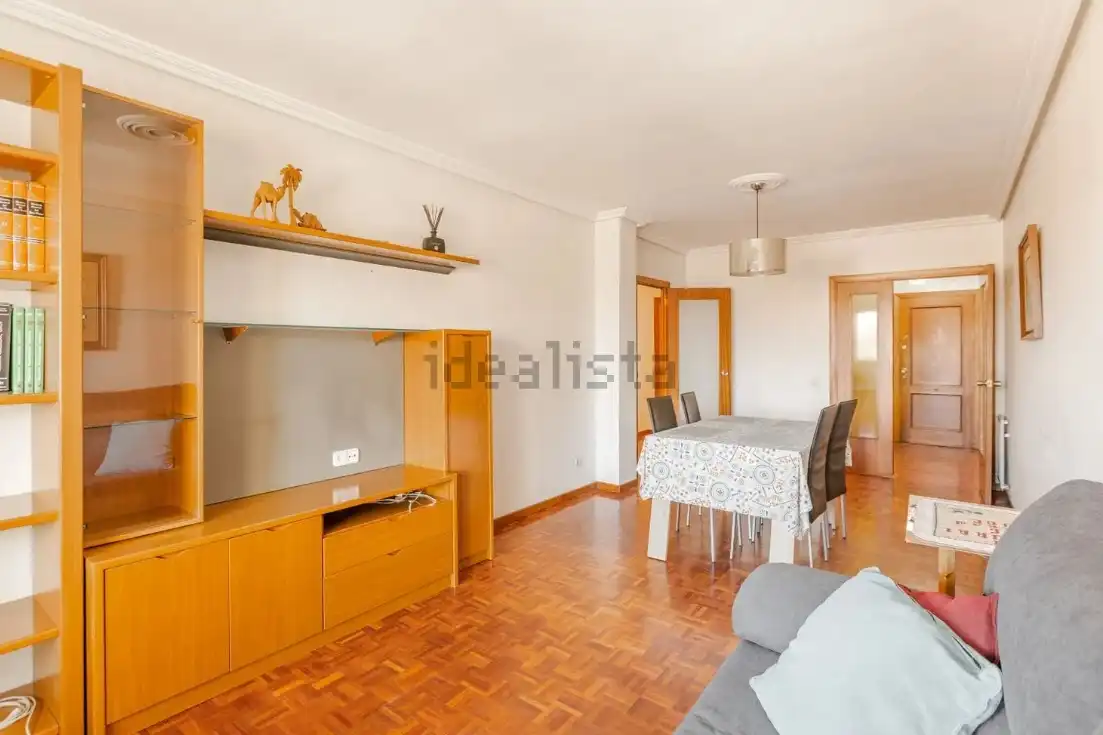Piso de 130 m² en Pamplona