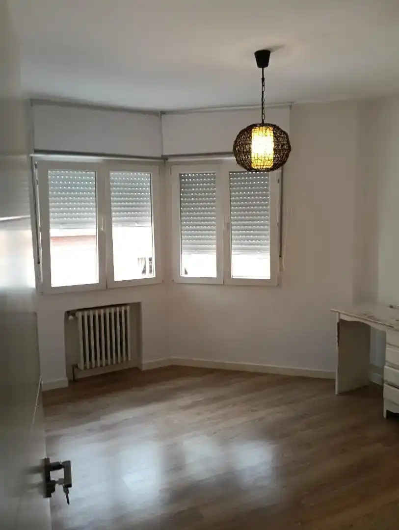 Habitación 78 m², Ponferrada